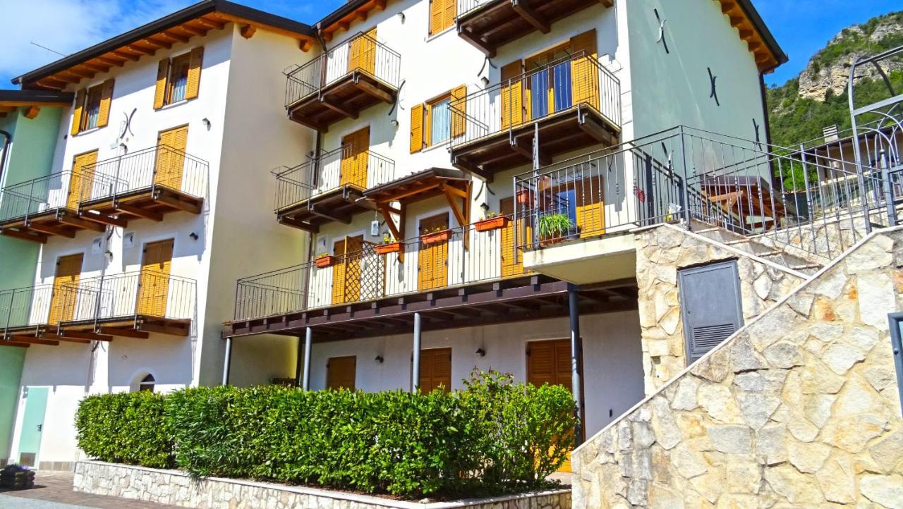 Garda Spirit Apartment Tremosine Luaran gambar